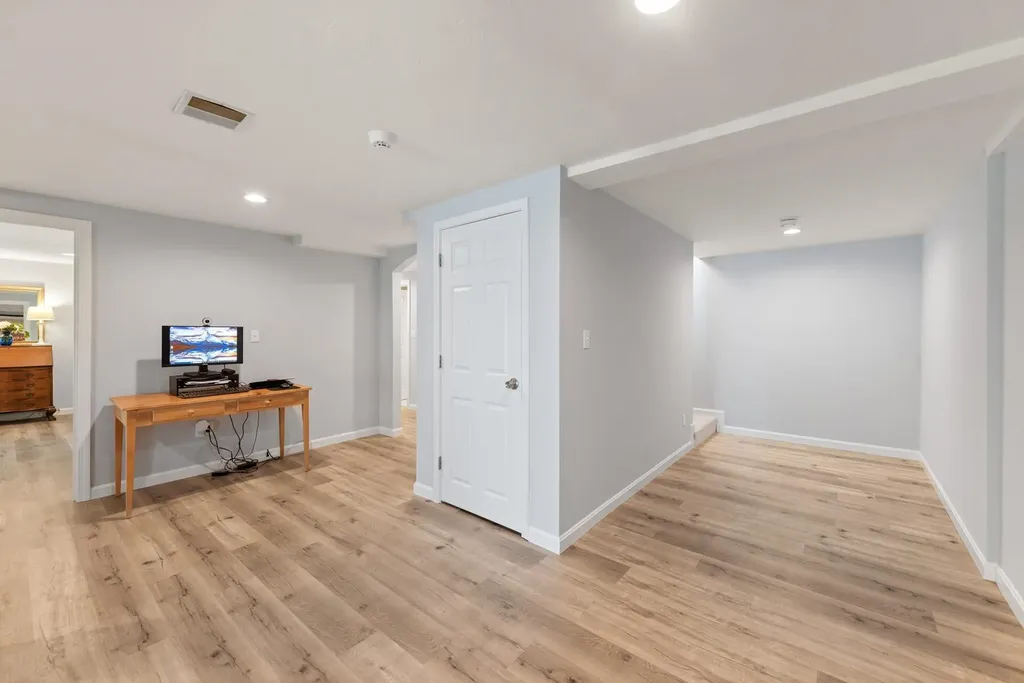 179 Tomahawk Trail Bridgewater NH 03222