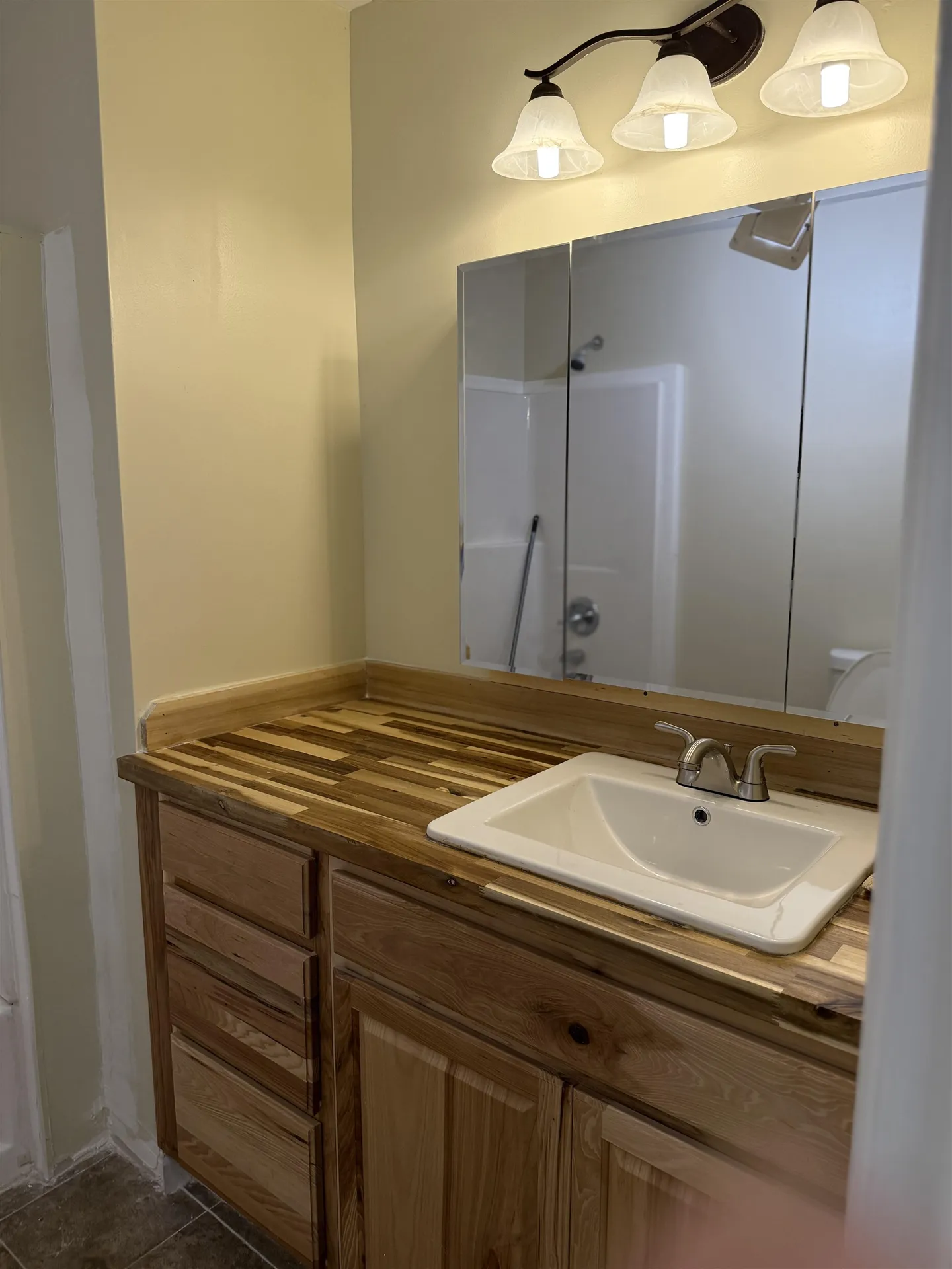 93 Pace Road Pownal VT 05201-8755