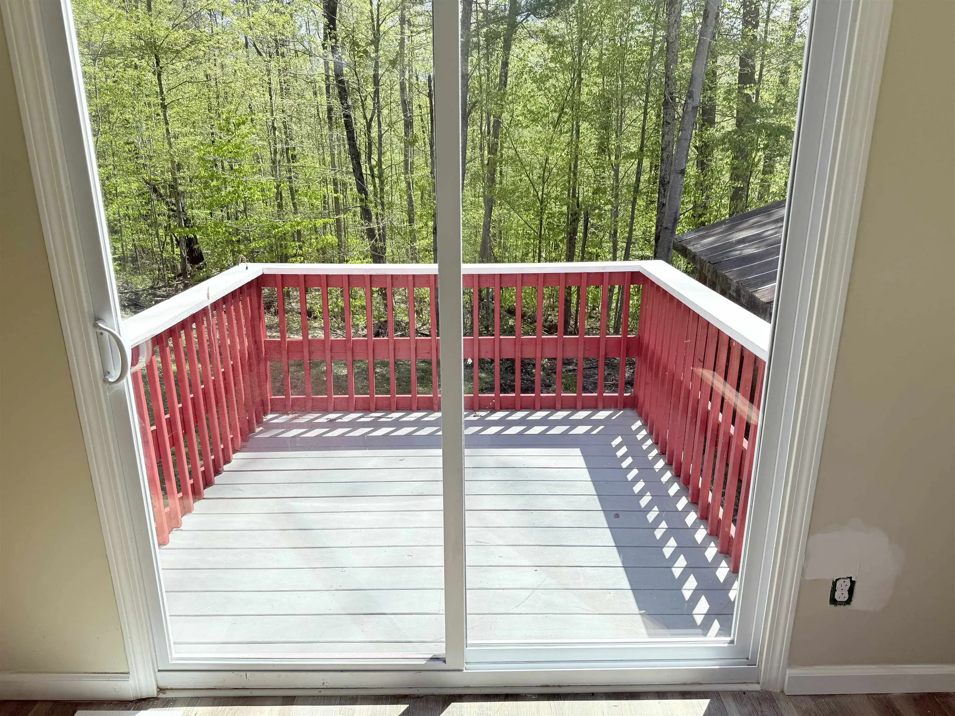 93 Pace Road Pownal VT 05201-8755