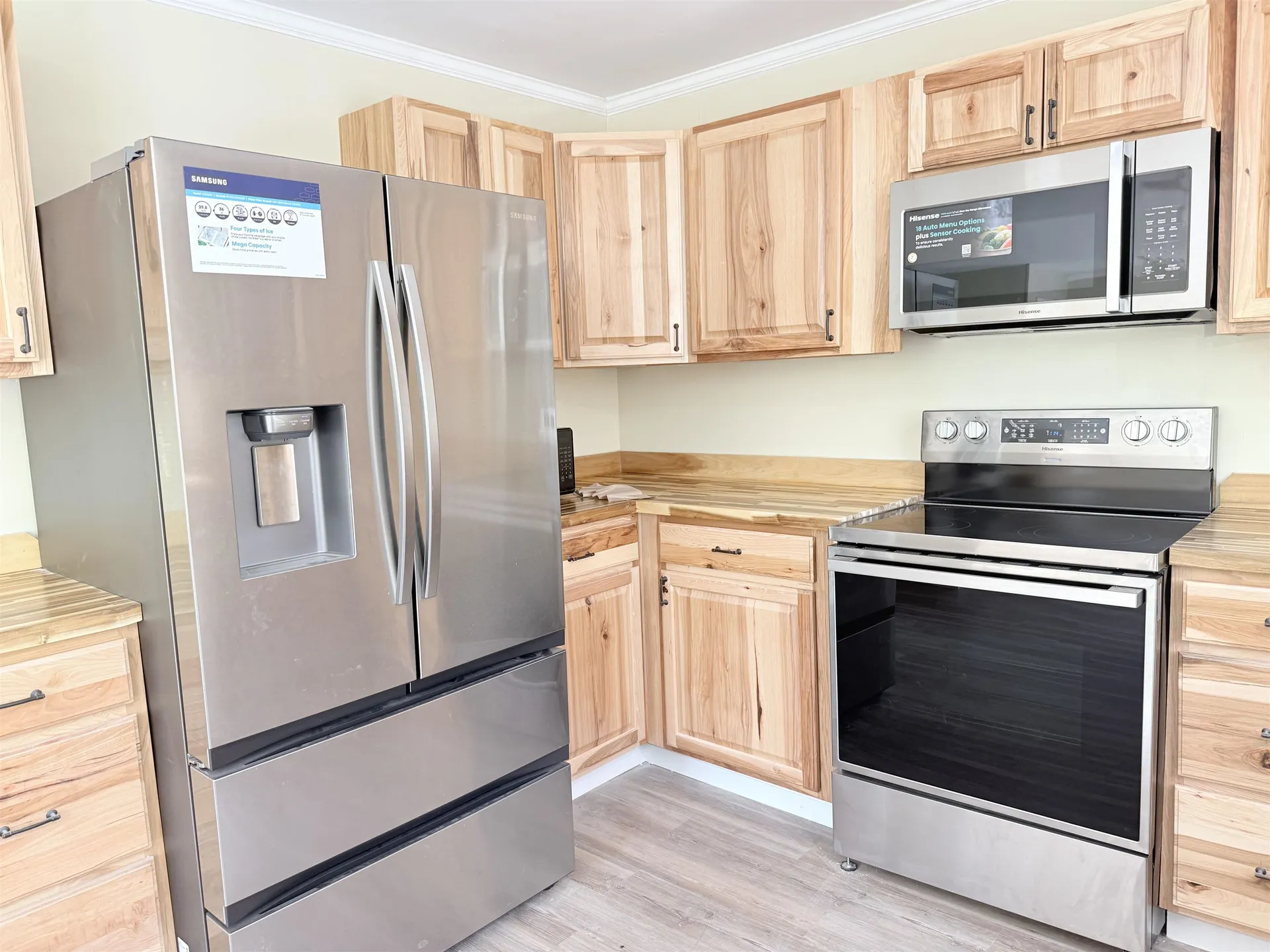 93 Pace Road Pownal VT 05201-8755