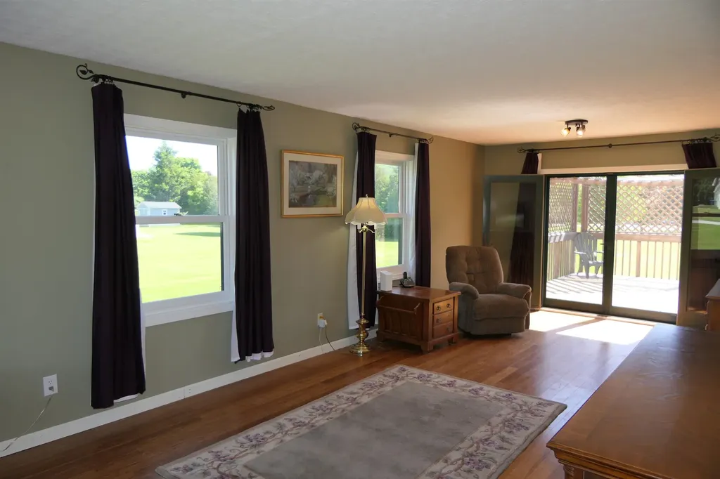 19 Hill Farm Estates St. Albans Town VT 05478