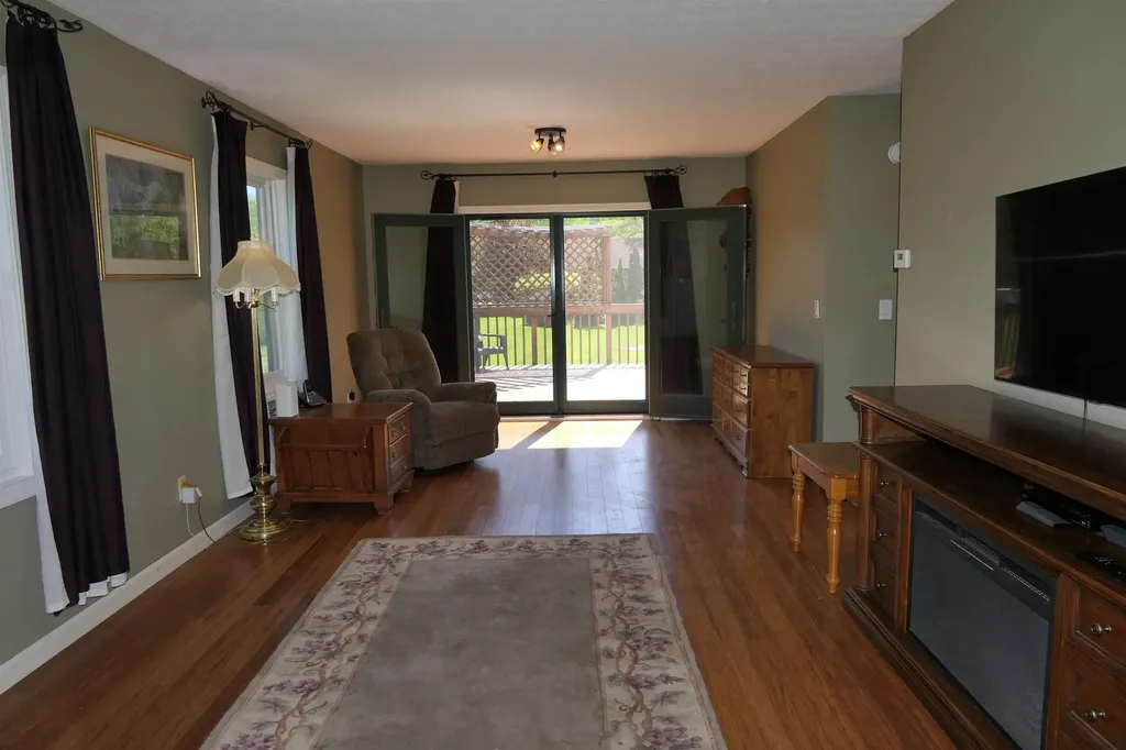 19 Hill Farm Estates St. Albans Town VT 05478