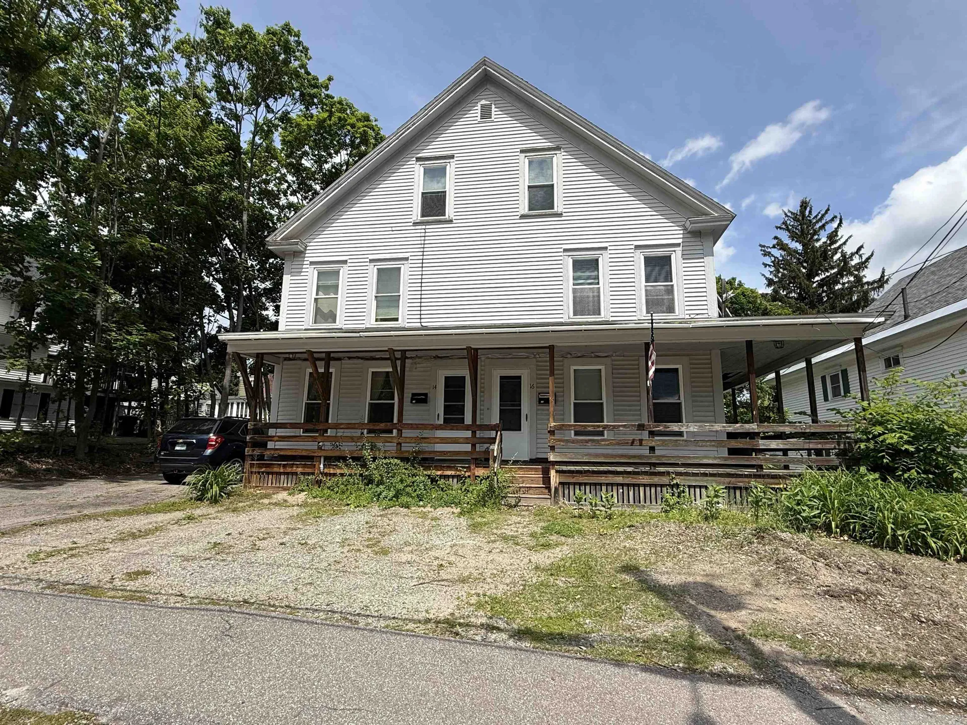 16 Oak Street Laconia NH 03246