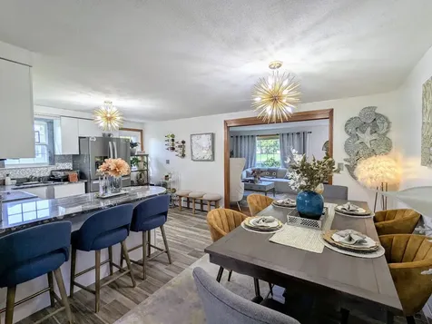 19 Bradford Drive Salem NH 03079