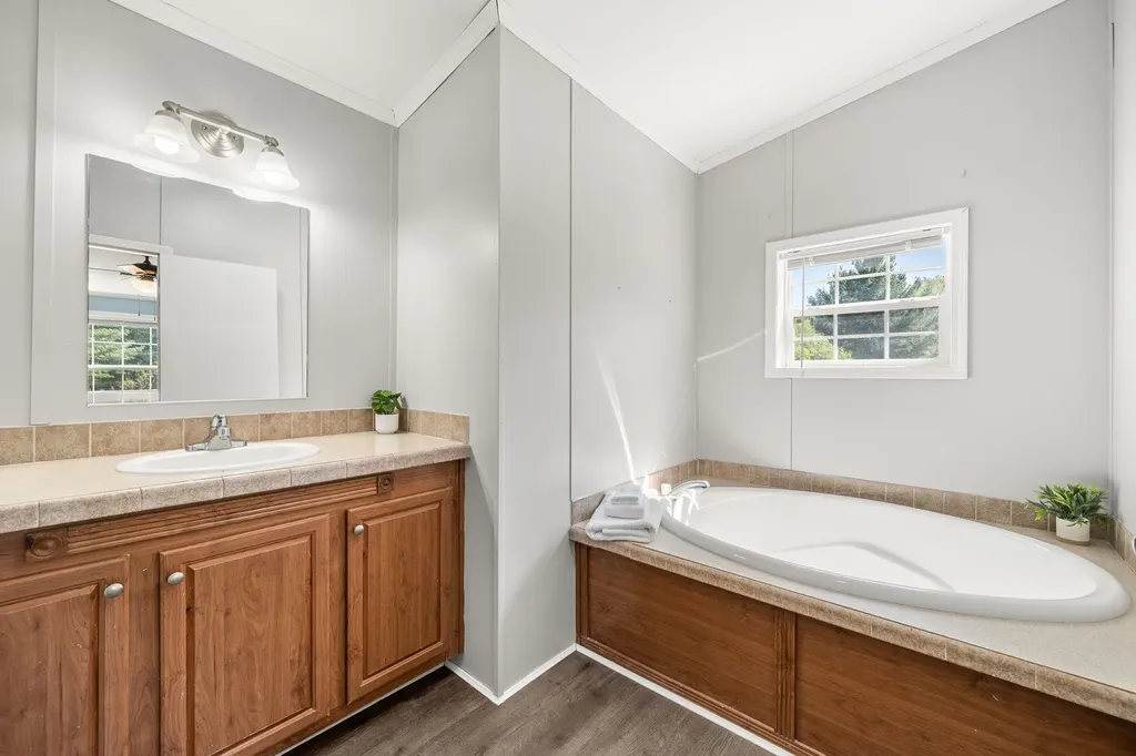 2377 Route 78 Alburgh VT 05440