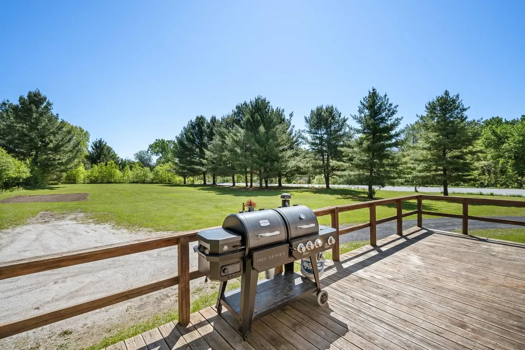 2377 Route 78 Alburgh VT 05440