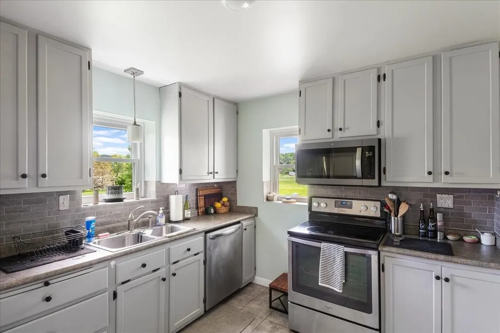 100 Ridge Road Williston VT 05495