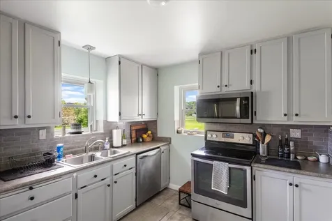 100 Ridge Road Williston VT 05495