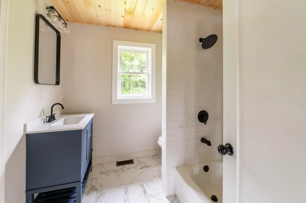 47 Hillcrest Road Rutland City VT 05701