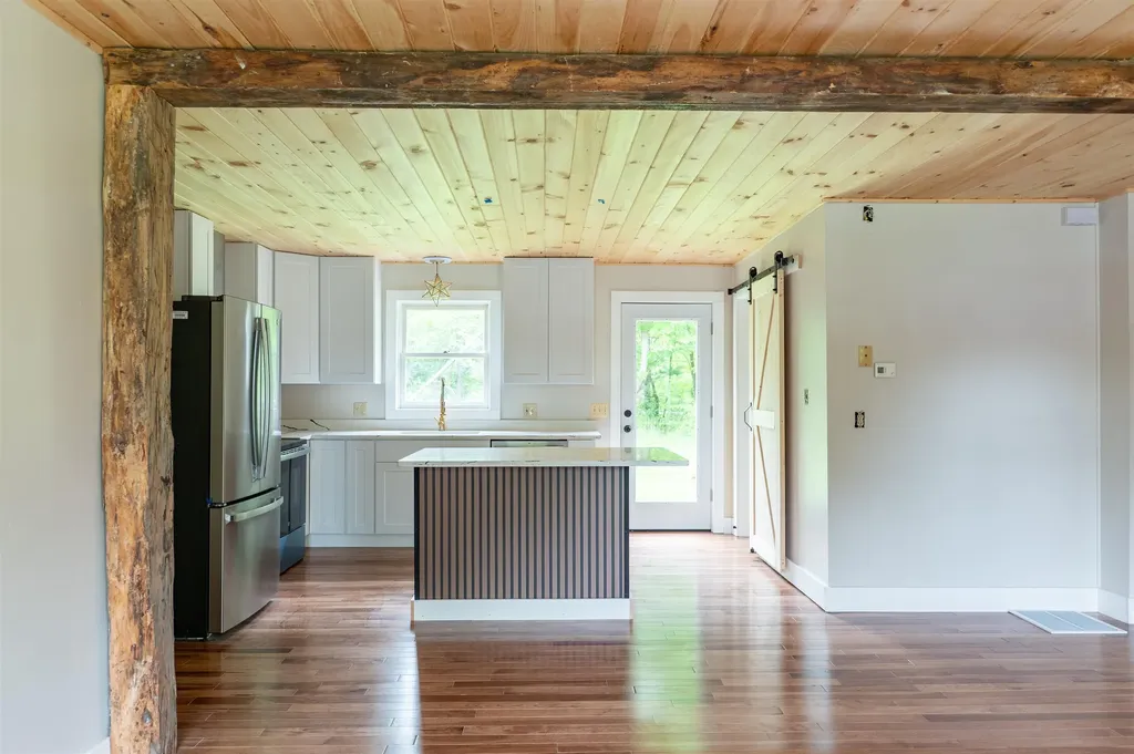 47 Hillcrest Road Rutland City VT 05701