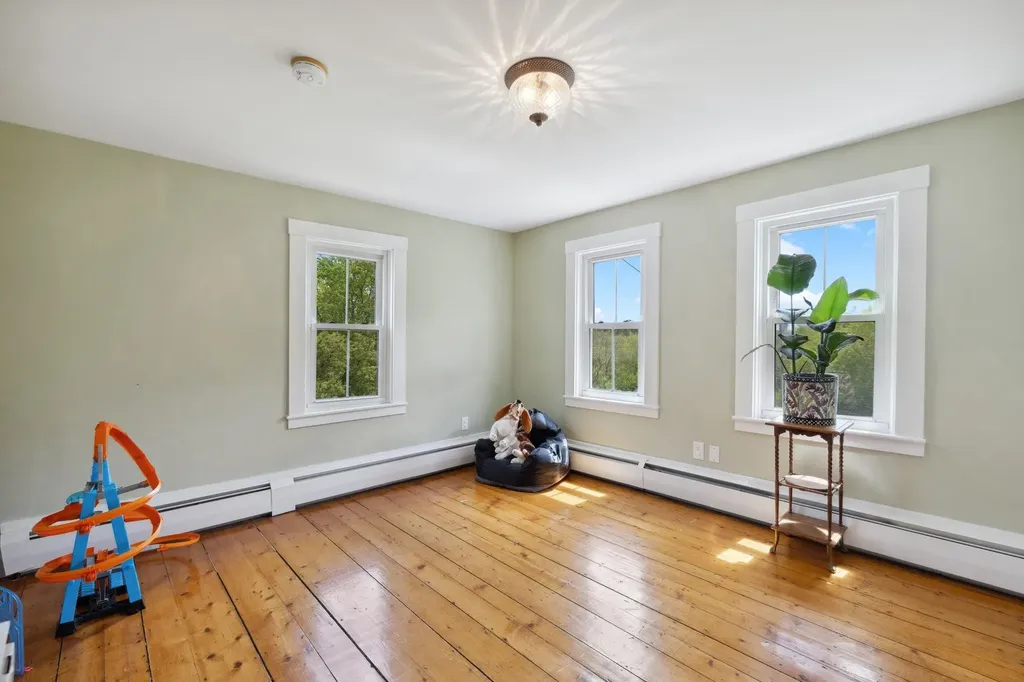 24 White Brook Drive Sullivan NH 03445