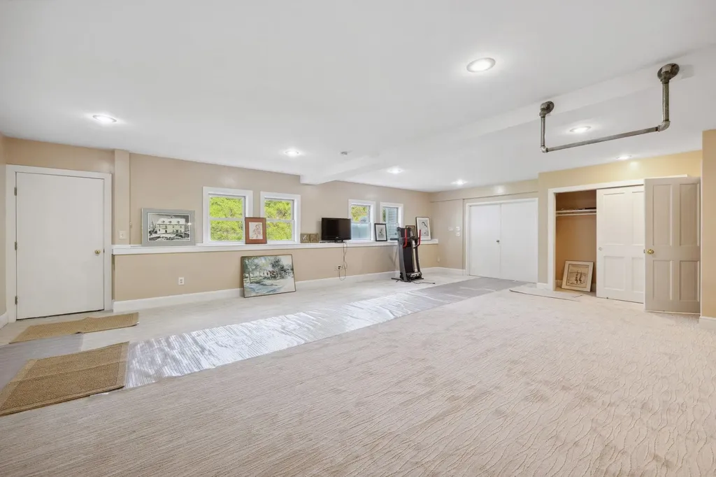 24 White Brook Drive Sullivan NH 03445