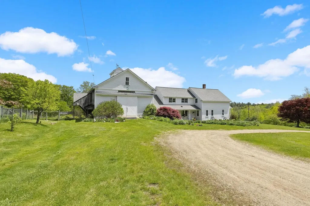 24 White Brook Drive Sullivan NH 03445