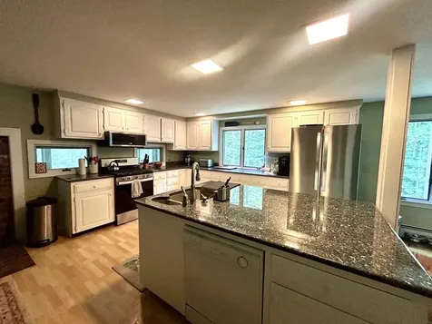 24 Bright Slope Way Grantham NH 03753