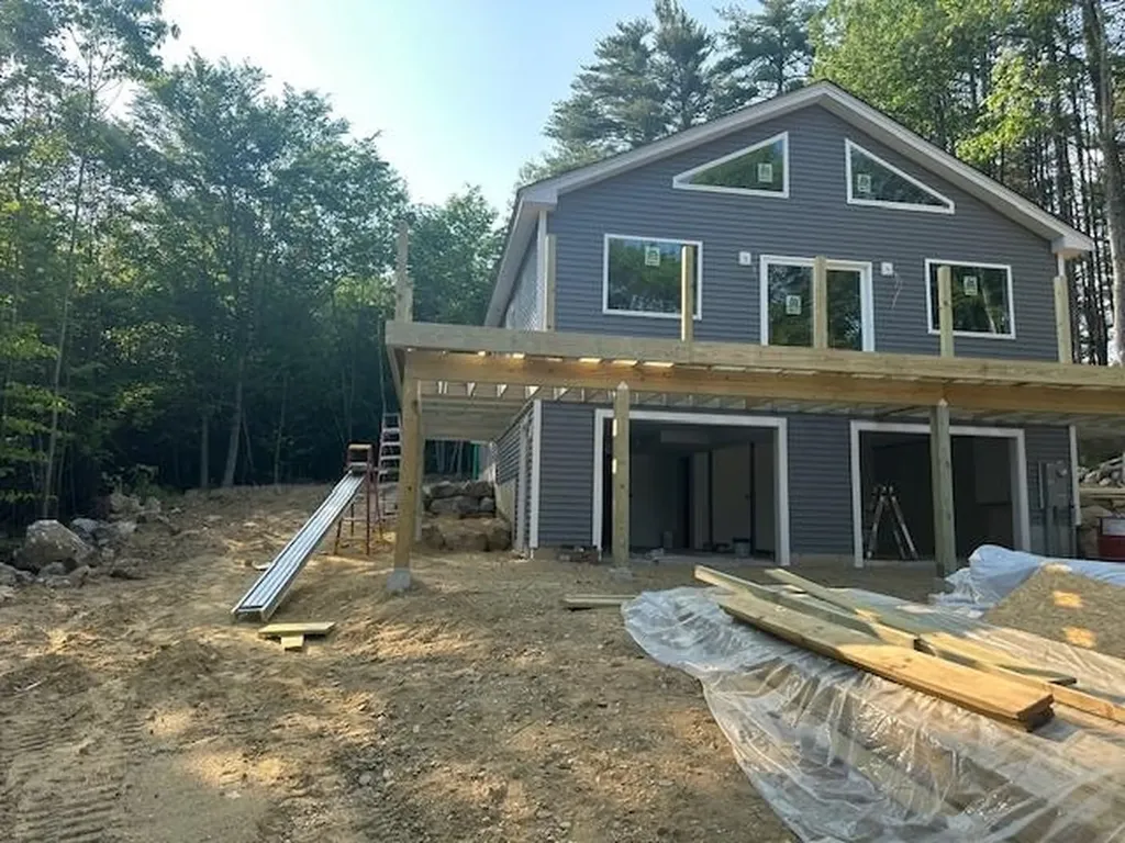 76 River Road Pittsfield NH 03263