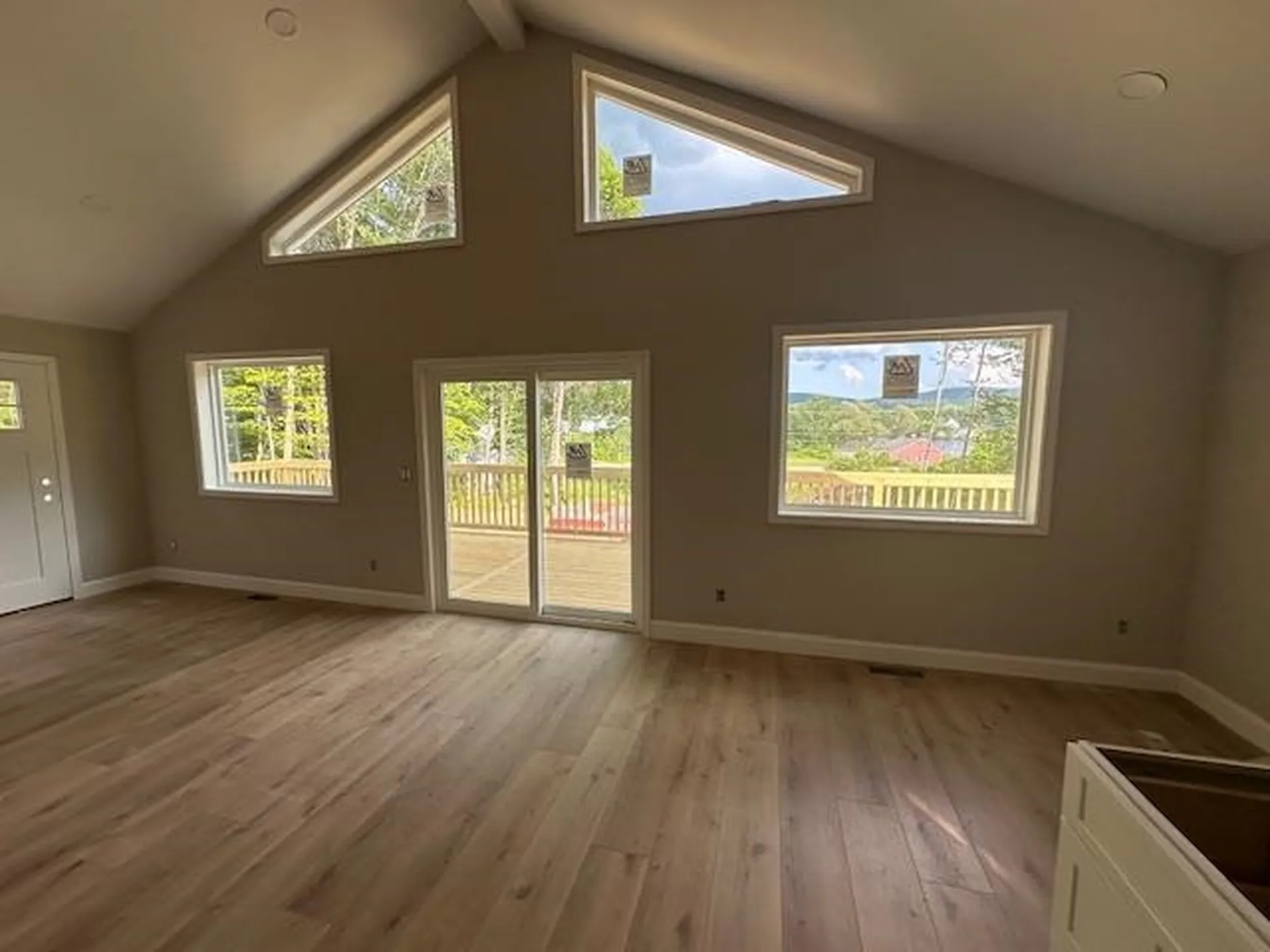 76 River Road Pittsfield NH 03263