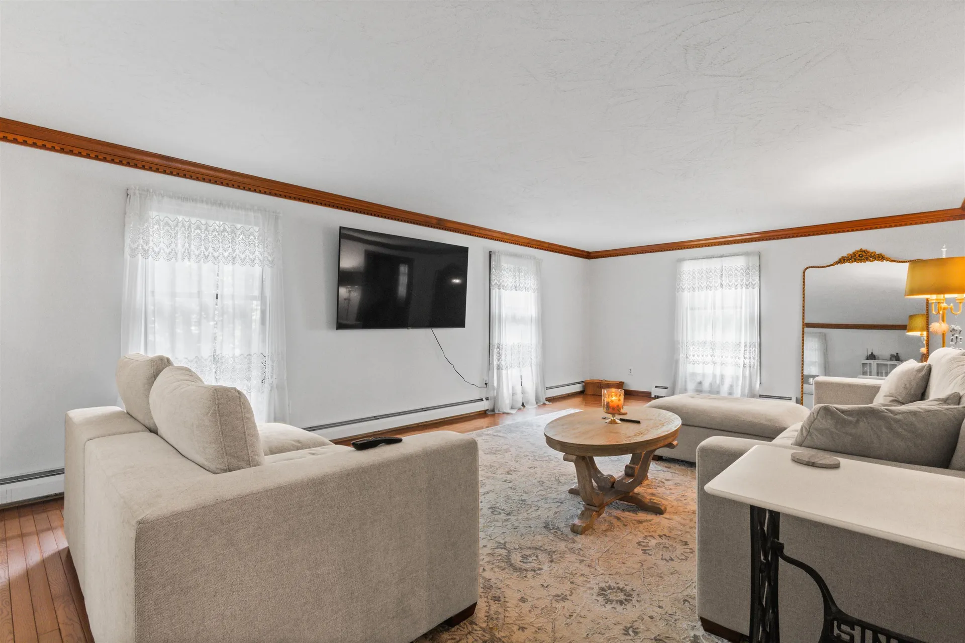 13 Holt Road Amherst NH 03031