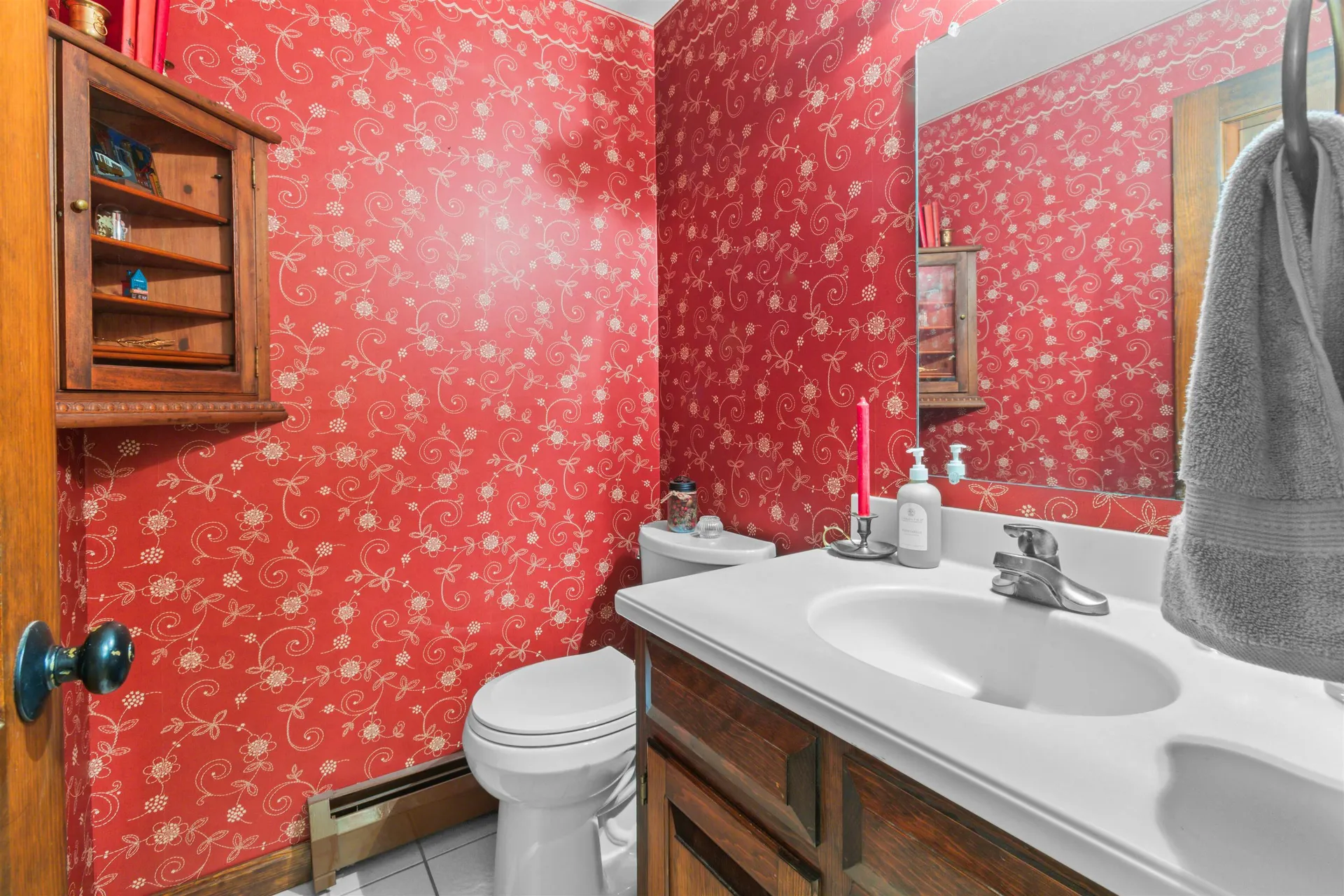 13 Holt Road Amherst NH 03031