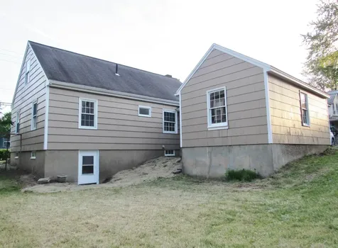 798 Hanover Street Manchester NH 03104