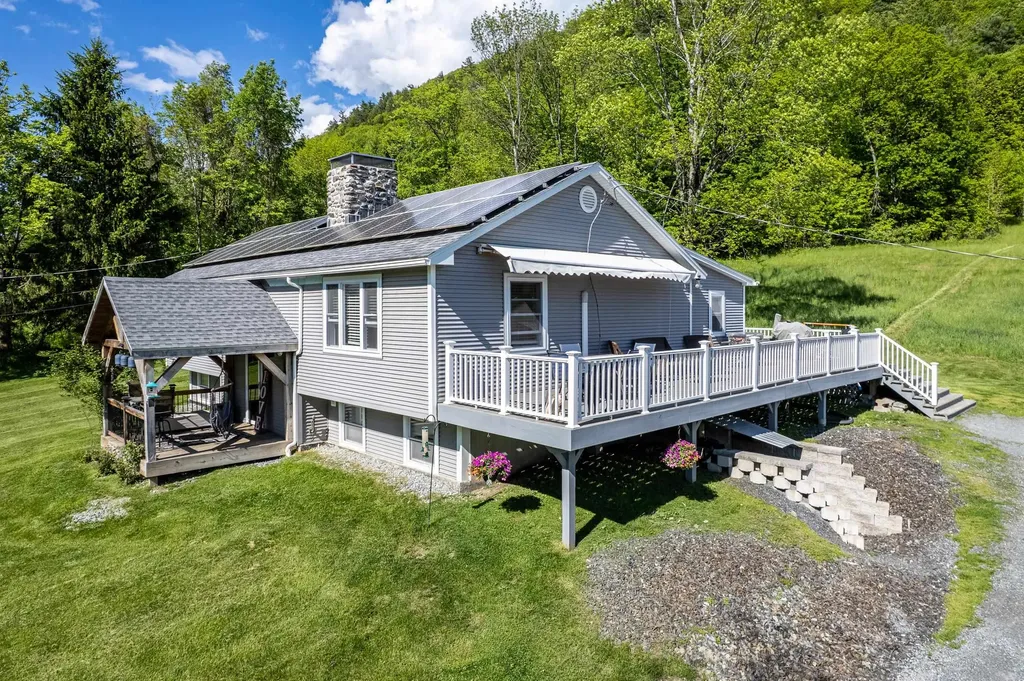 458 Hillside Road Poultney VT 05764