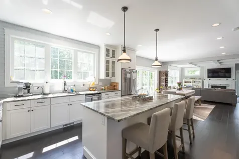 7 Treat Farm Road Stratham NH 03885