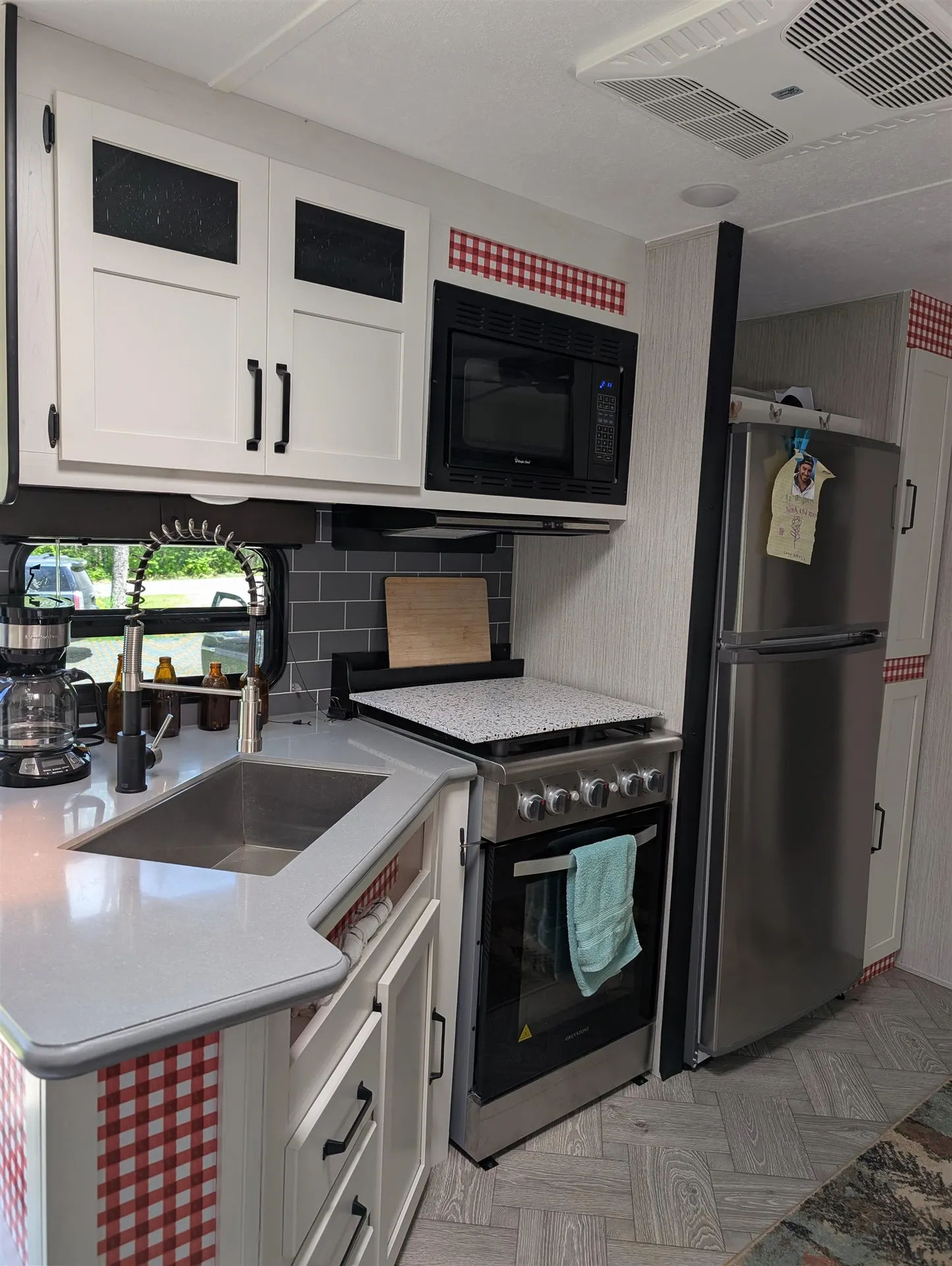 2237 Mann's Hill Road Littleton NH 03561