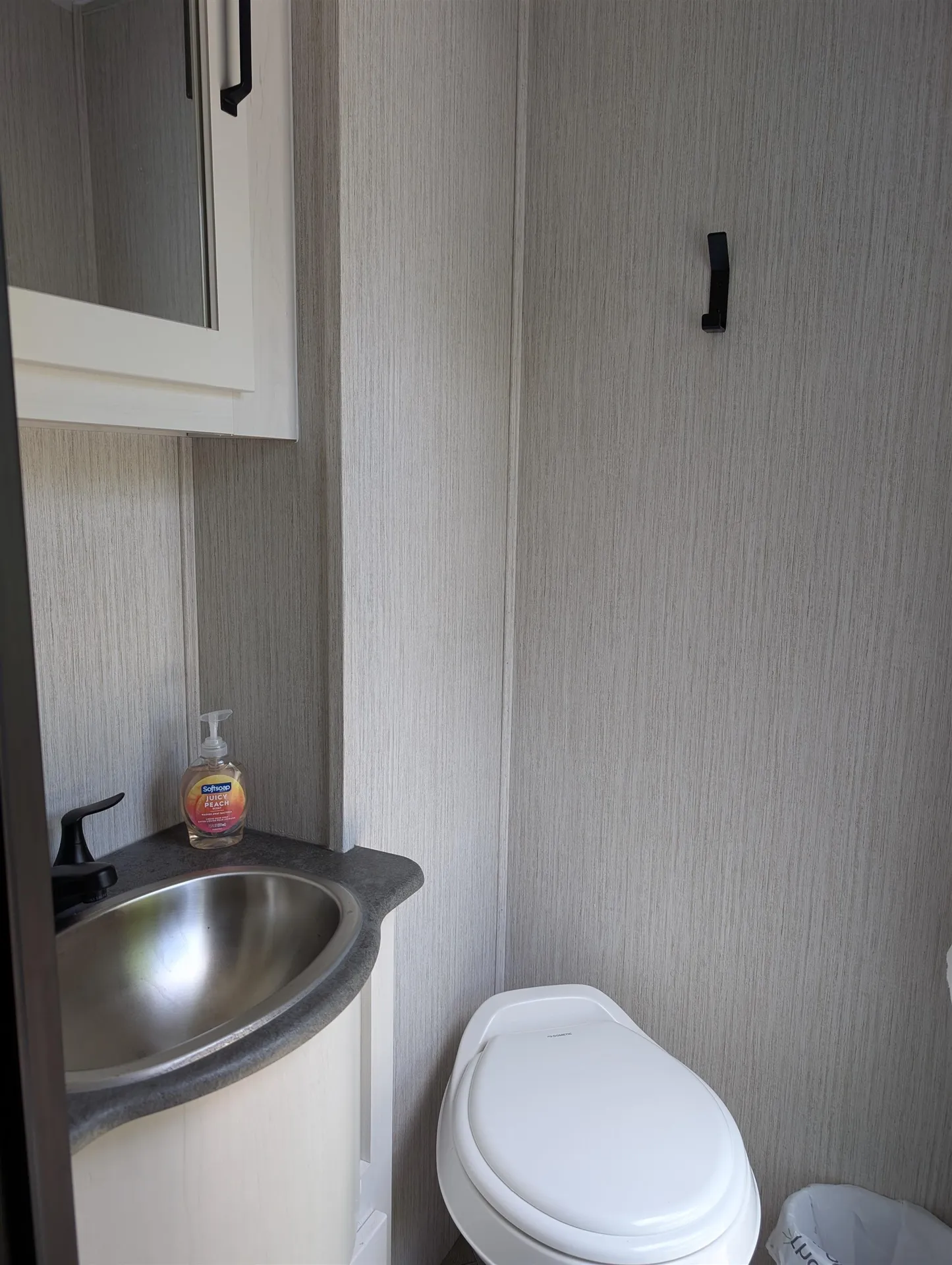 2237 Mann's Hill Road Littleton NH 03561