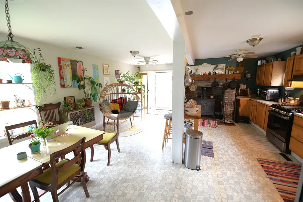 75 Old Pump Road Jericho VT 05465