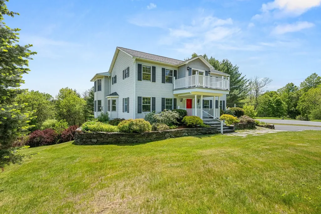 79 Apple Blossom Road Barre Town VT 05641