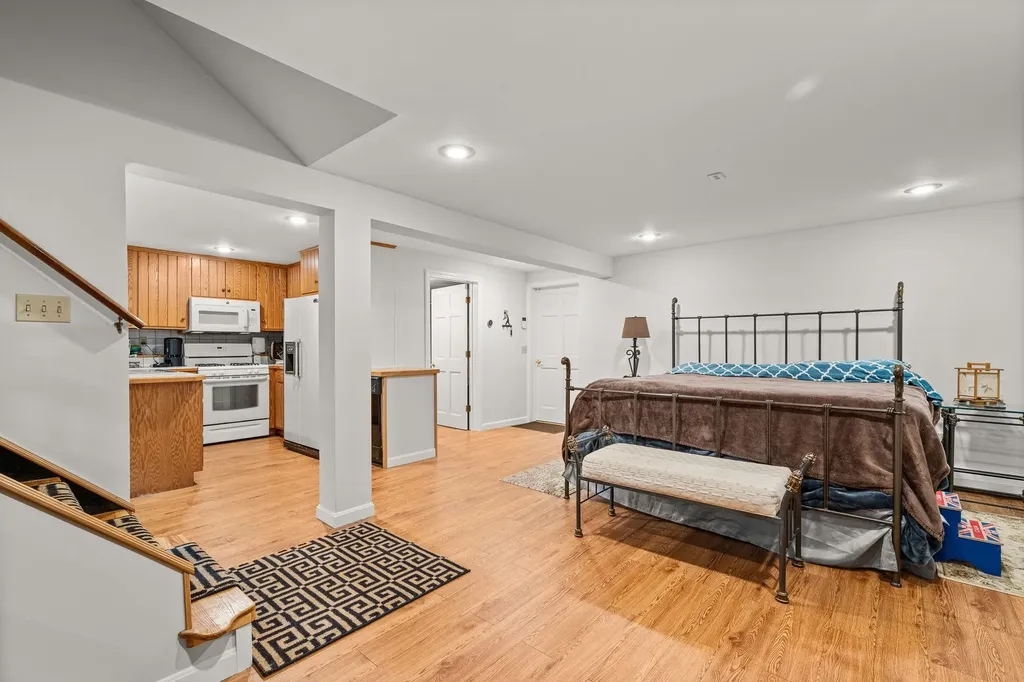 79 Apple Blossom Road Barre Town VT 05641