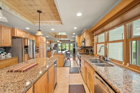 79 Apple Blossom Road Barre Town VT 05641