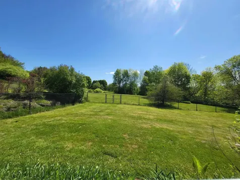 79 Apple Blossom Road Barre Town VT 05641