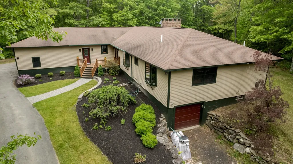 48 Misty Lane Barrington NH 03825