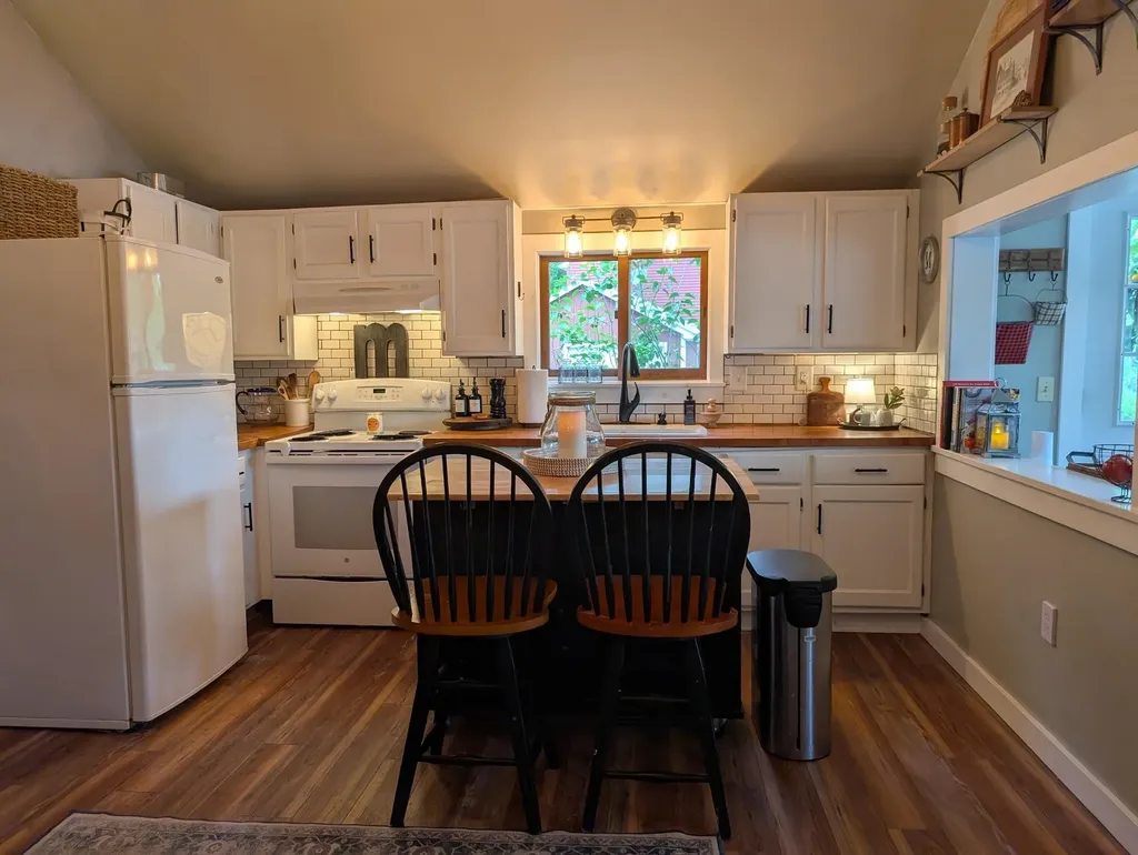 175 Rolfe Pond Drive Hopkinton NH 03229