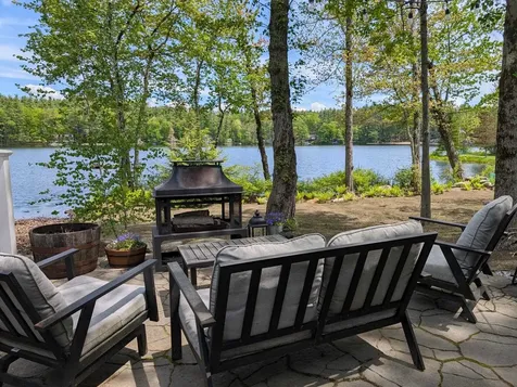175 Rolfe Pond Drive Hopkinton NH 03229