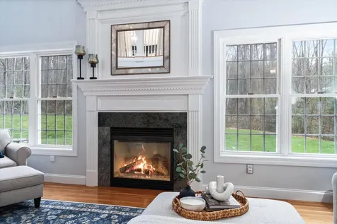 1 Dorothys Way Bedford NH 03110