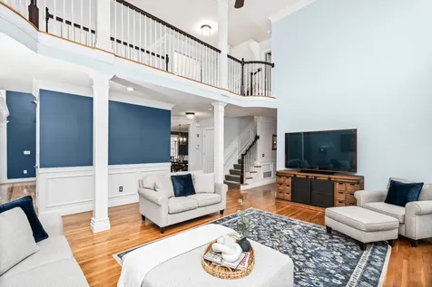 1 Dorothys Way Bedford NH 03110