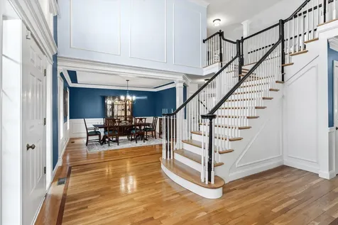 1 Dorothys Way Bedford NH 03110