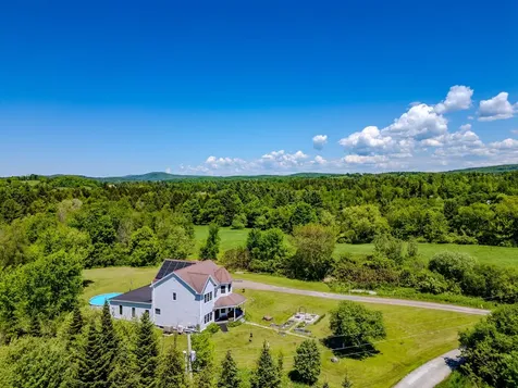 190 Decker Road Georgia VT 05468