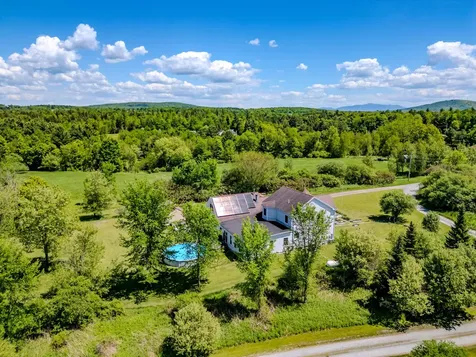 190 Decker Road Georgia VT 05468