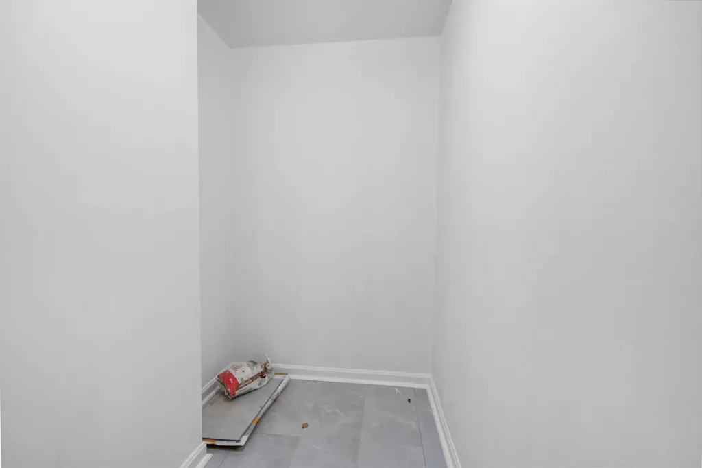 12 Middle Street Nashua NH 03060
