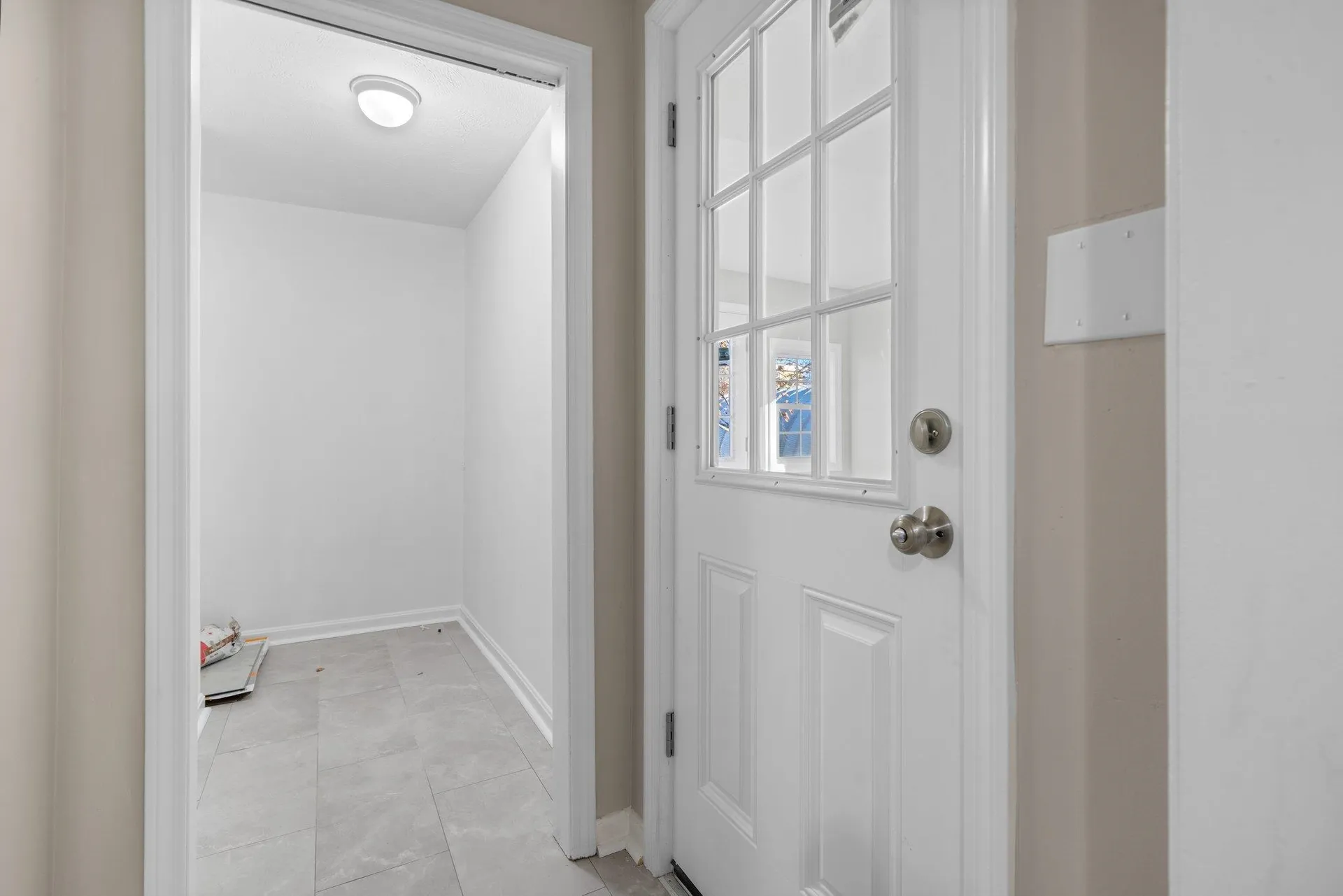 12 Middle Street Nashua NH 03060