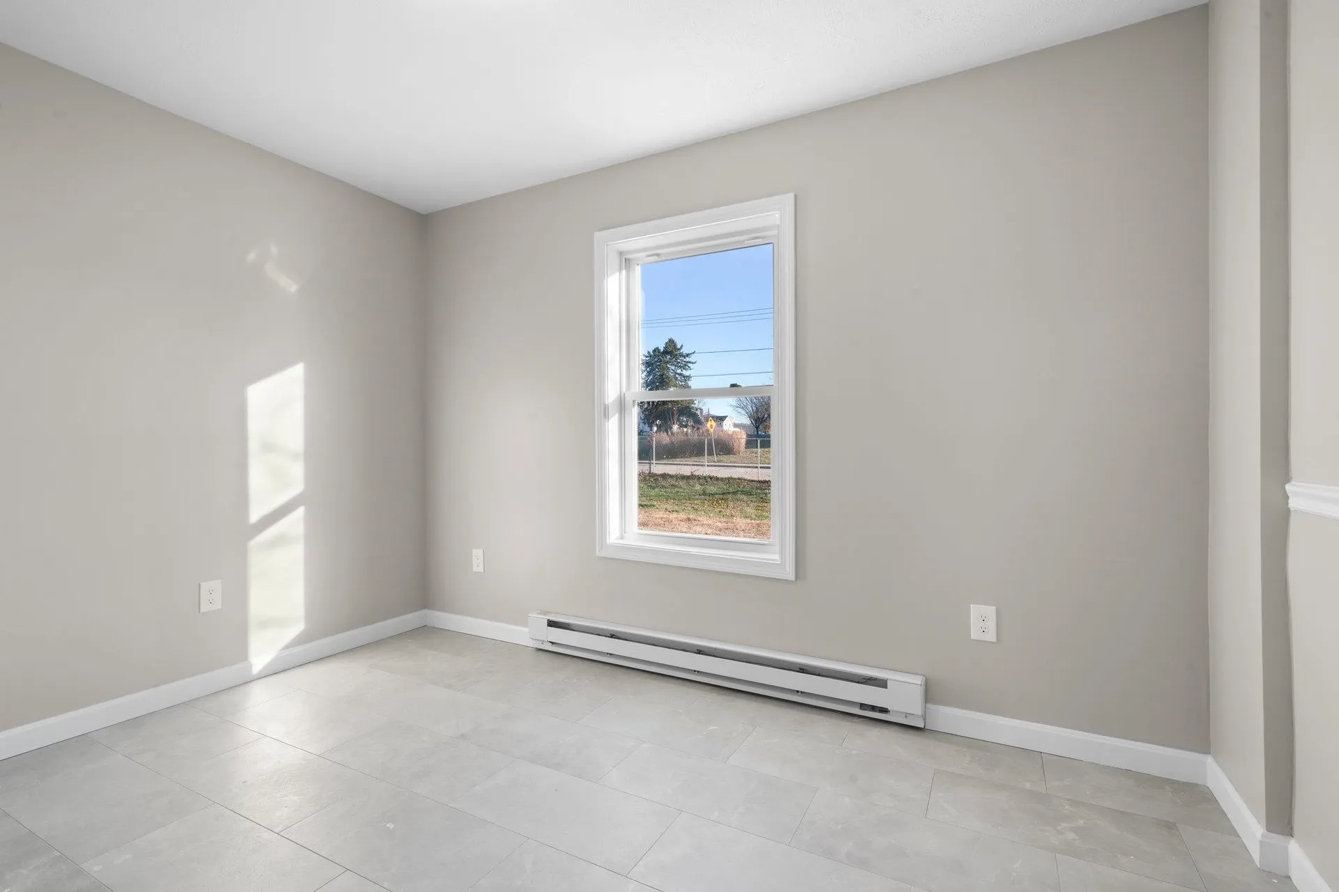 12 Middle Street Nashua NH 03060