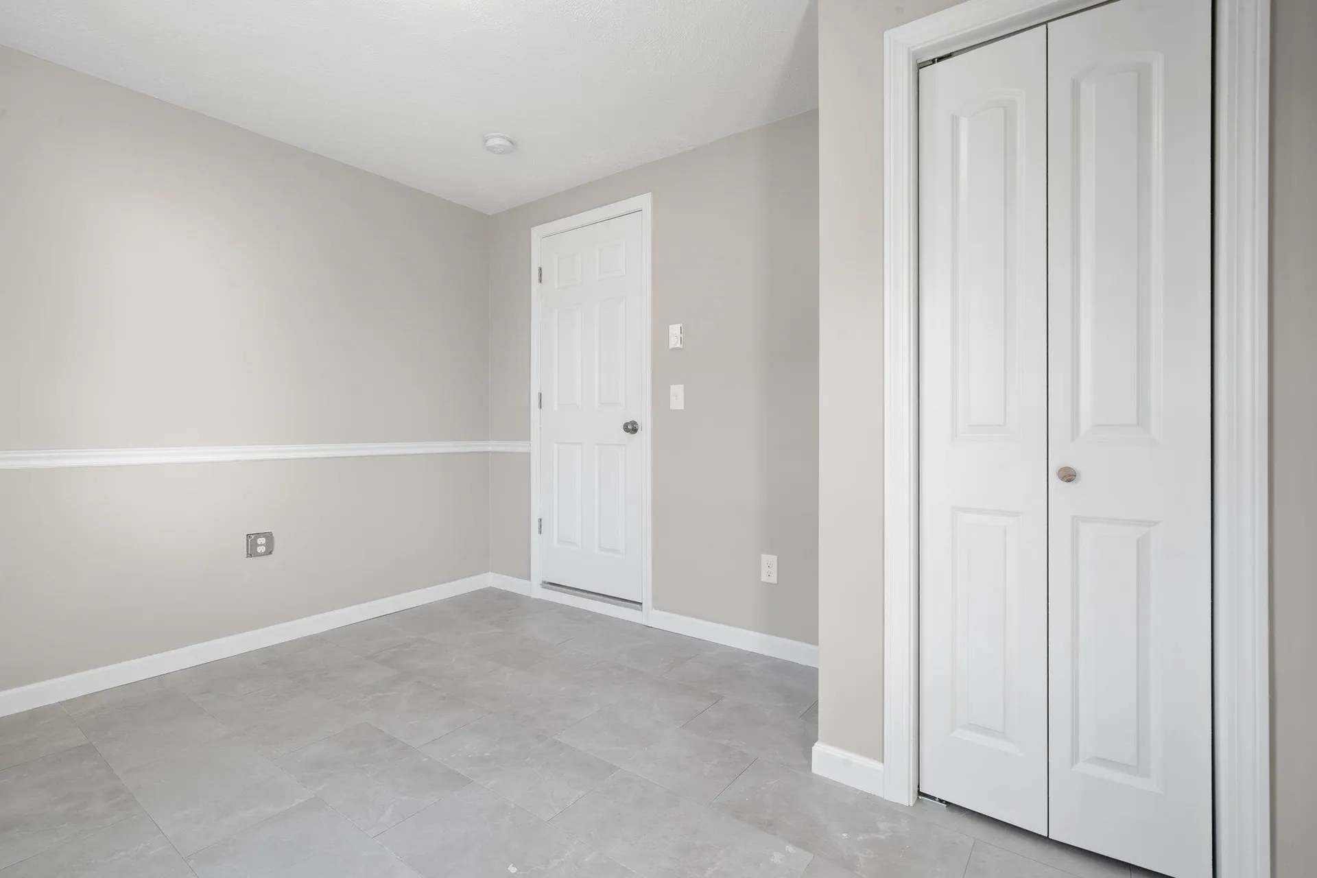 12 Middle Street Nashua NH 03060
