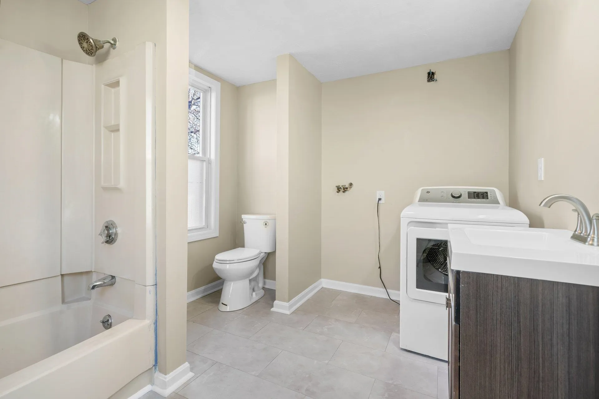12 Middle Street Nashua NH 03060