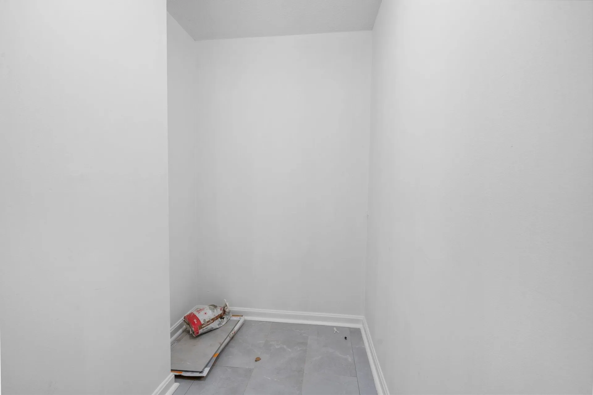 12 Middle Street Nashua NH 03060