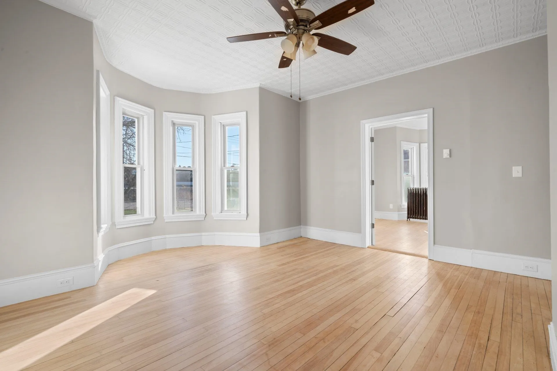 12 Middle Street Nashua NH 03060