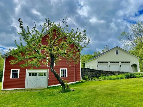 1497 Bowman Road Barnard VT 05031