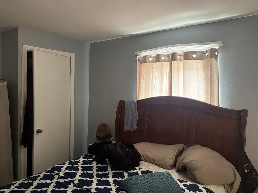 346 Lake Avenue Manchester NH 03103