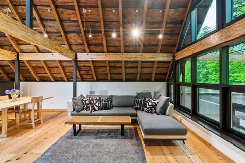 7 North Street Woodstock VT 05091